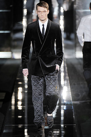 Dolce & Gabbana / - 2009-2010