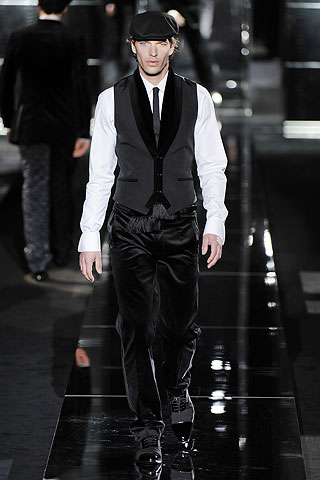 Dolce & Gabbana / - 2009-2010