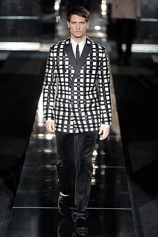 Dolce & Gabbana / - 2009-2010