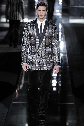 Dolce & Gabbana / - 2009-2010