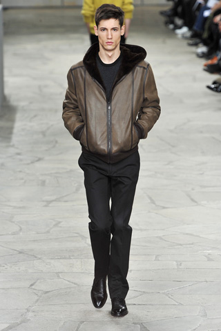 Hermes / - 2009-2010