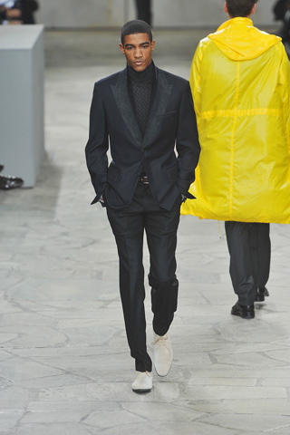 Hermes / - 2009-2010