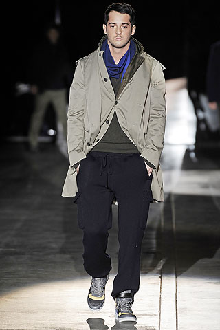 Iceberg / - 2009-2010