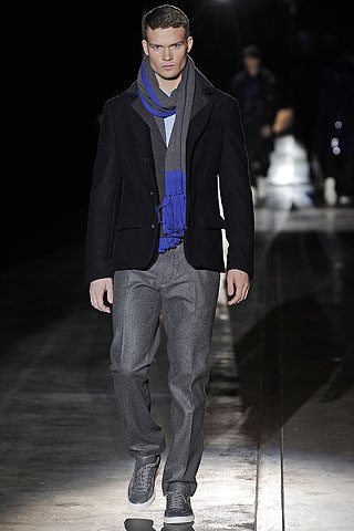 Iceberg / - 2009-2010