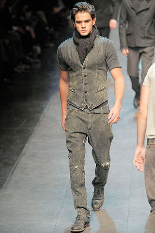 Dolce & Gabbana / - 2010-2011