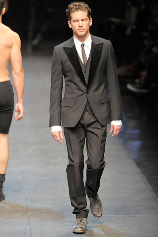 Dolce & Gabbana / - 2010-2011