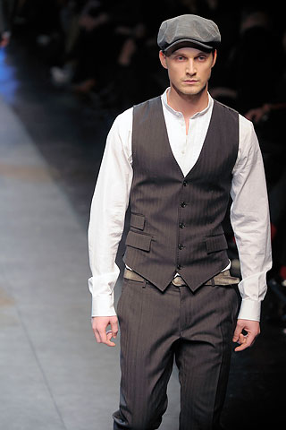 Dolce & Gabbana / - 2010-2011