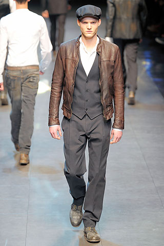 Dolce & Gabbana / - 2010-2011