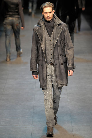 Dolce & Gabbana / - 2010-2011