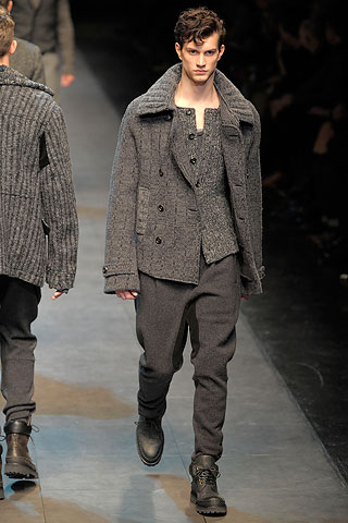 Dolce & Gabbana / - 2010-2011