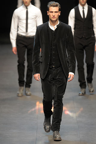 Dolce & Gabbana / - 2010-2011