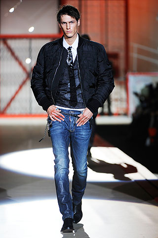 Dsquared2 / - 2010-2011