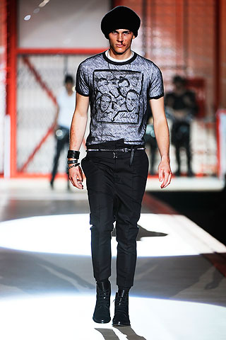 Dsquared2 / - 2010-2011