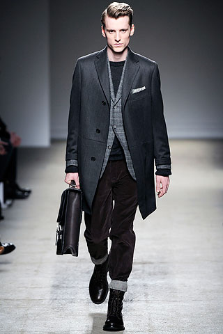 Dunhill / - 2010-2011