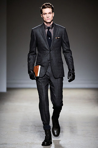 Dunhill / - 2010-2011