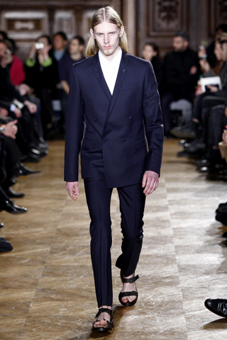 Givenchy / - 2010-2011