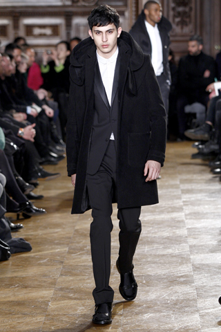 Givenchy / - 2010-2011
