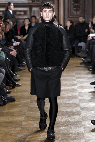Givenchy / - 2010-2011