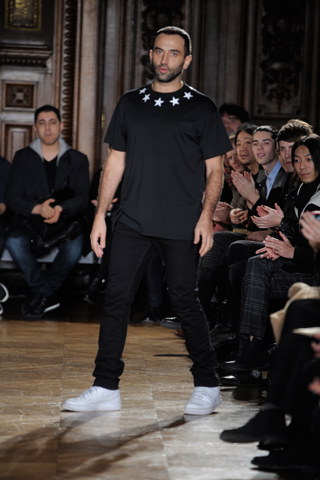 Givenchy / - 2010-2011