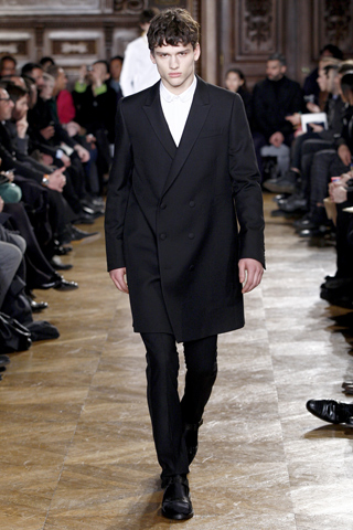 Givenchy / - 2010-2011