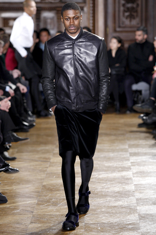 Givenchy / - 2010-2011
