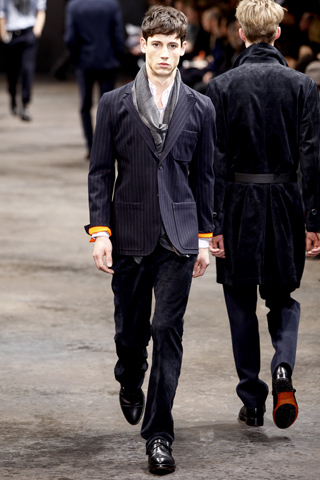 Hermes / - 2010-2011