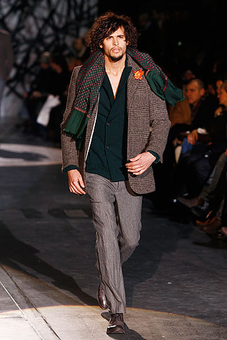 Iceberg / - 2010-2011