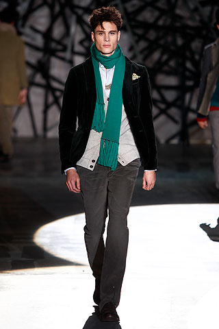 Iceberg / - 2010-2011