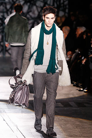 Iceberg / - 2010-2011