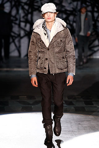 Iceberg / - 2010-2011