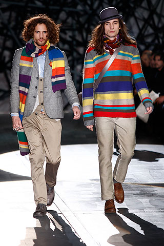 Iceberg / - 2010-2011