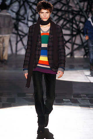 Iceberg / - 2010-2011