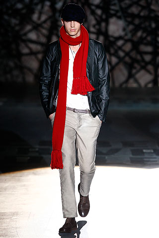 Iceberg / - 2010-2011