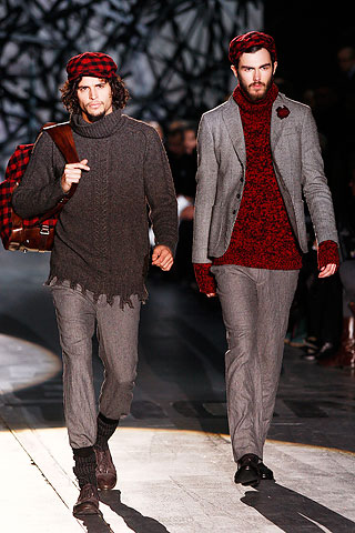 Iceberg / - 2010-2011