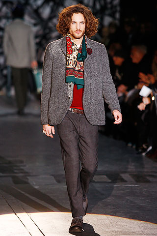 Iceberg / - 2010-2011