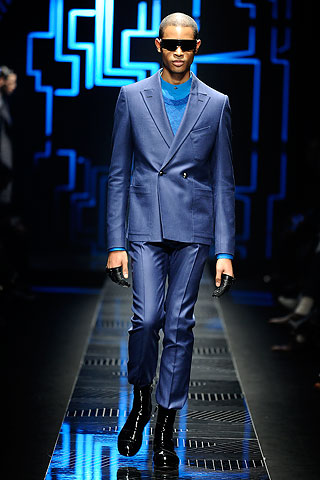 Versace / - 2010-2011