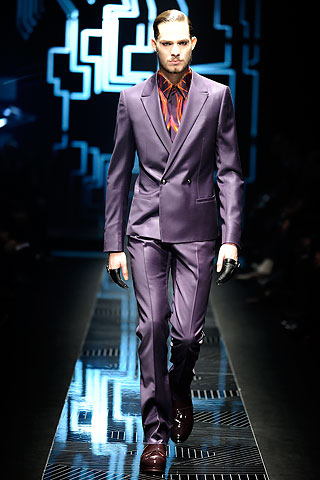 Versace / - 2010-2011