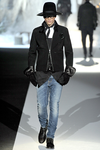Dsquared2 / - 2011-2012