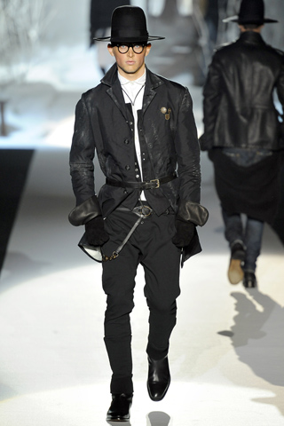 Dsquared2 / - 2011-2012