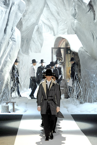 Dsquared2 / - 2011-2012