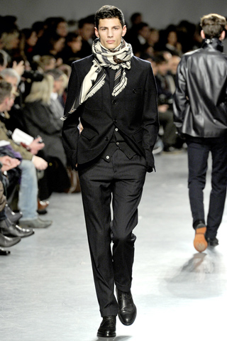 Hermes / - 2011-2012