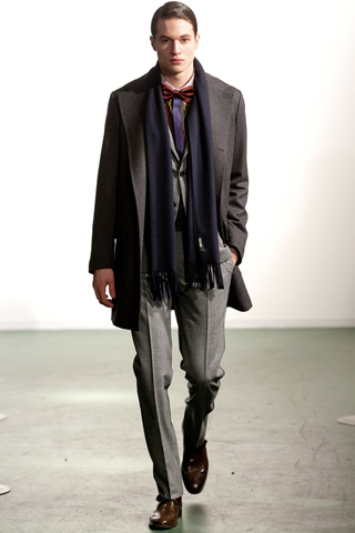 Moschino / - 2011-2012