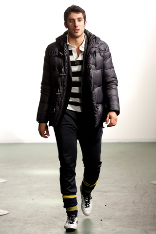 Moschino / - 2011-2012