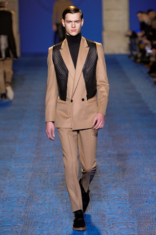 Versace / - 2011-2012