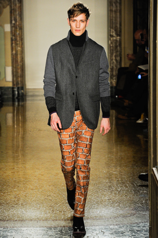 Moschino / - 2012-2013