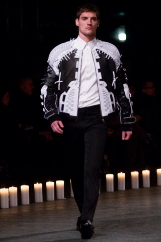 Givenchy / - 2013-2014