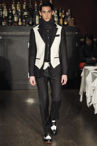 Moschino / - 2013-2014