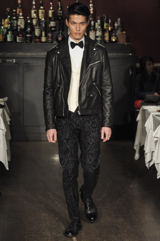 Moschino / - 2013-2014