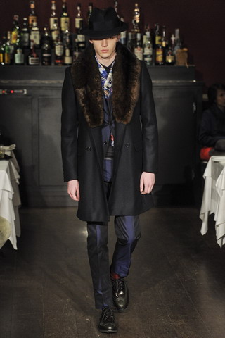 Moschino / - 2013-2014