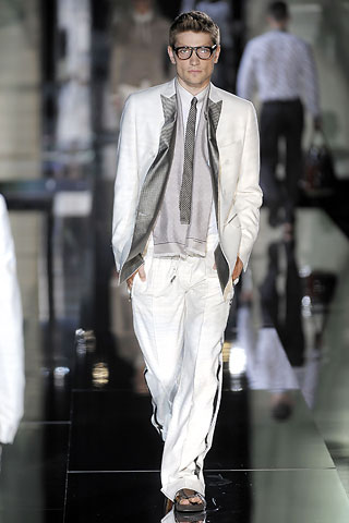 Dolce & Gabbana / - 2009